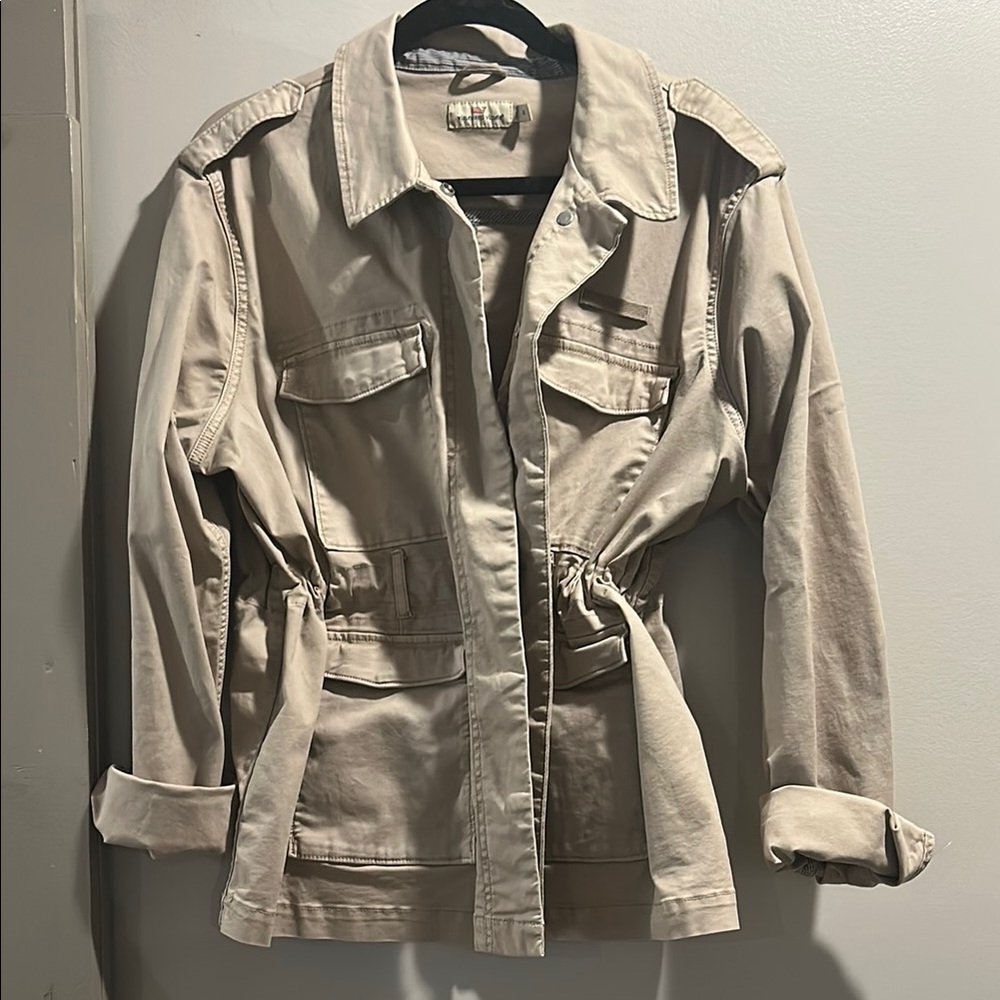 Vineyard Vines Tan Utility Jacket